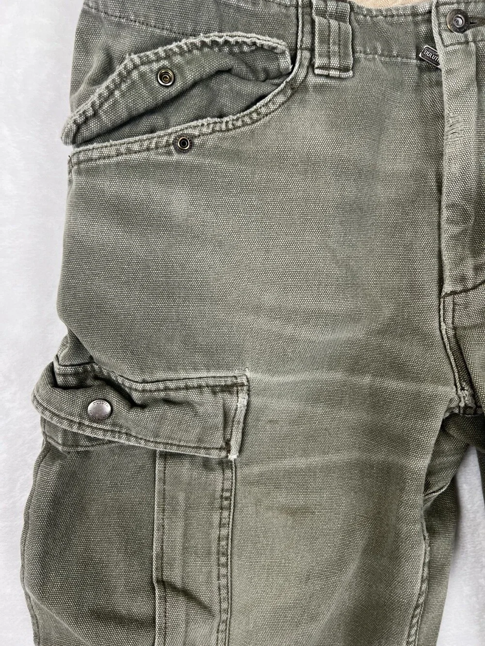 Duluth Trading Co shows wear